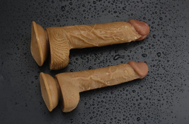 Large Love - Consolo Pênis Realístico em Ciber Skyn com Ventosa